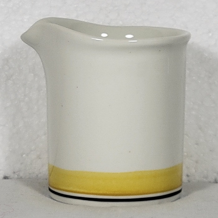 0Arabia Finland Faenza Yellow Stripe Creamer 2 7/8 inch Height