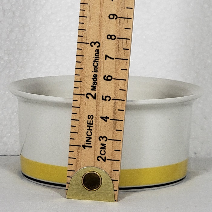 Arabia Finland Faenza Yellow Stripe Dipping Bowl 4.25 inch Diameter 1.75 inch Deep-Height