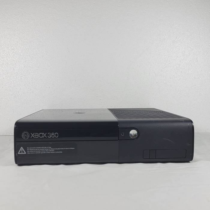 XBOX 360 E Console Model 1538 – No Cords - PARTS ONLY